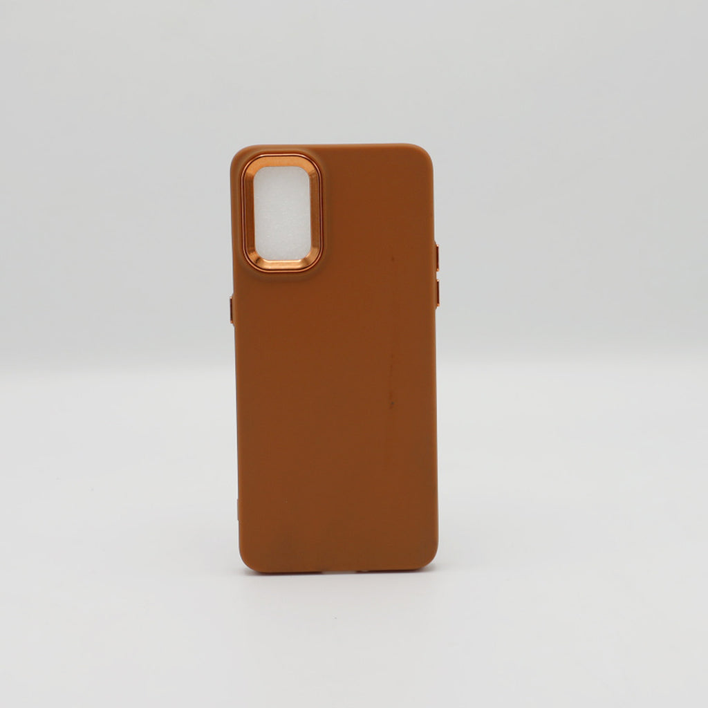 One Plus Mobile Pouch 1+8T Crown Ring Brown Rs 350